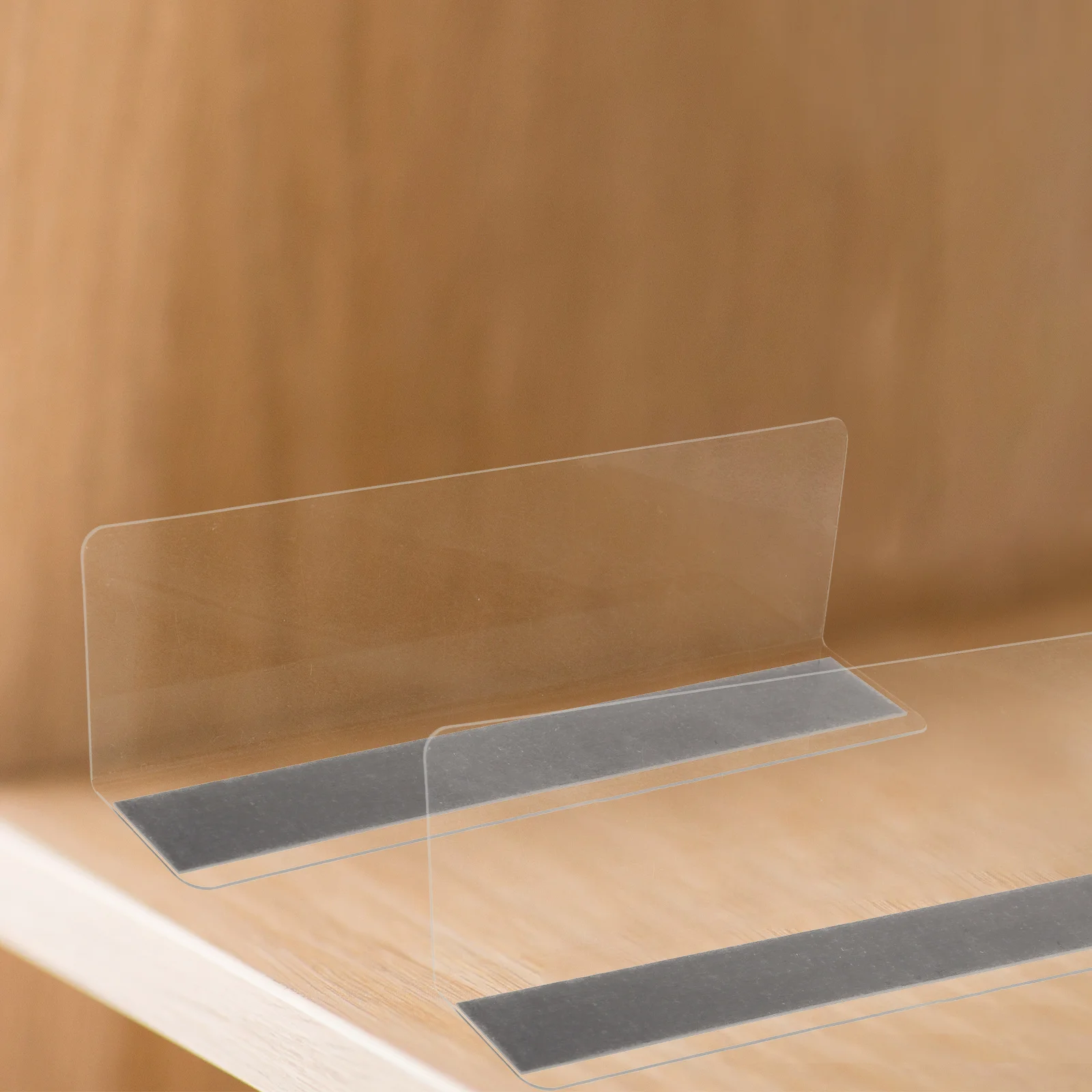 

6pcs Magnetic Storage Baffle Shelf Dividers 20X4 3X7 5CM Transparent L Shape for Closet Supermarket Organization Keeps Tidy