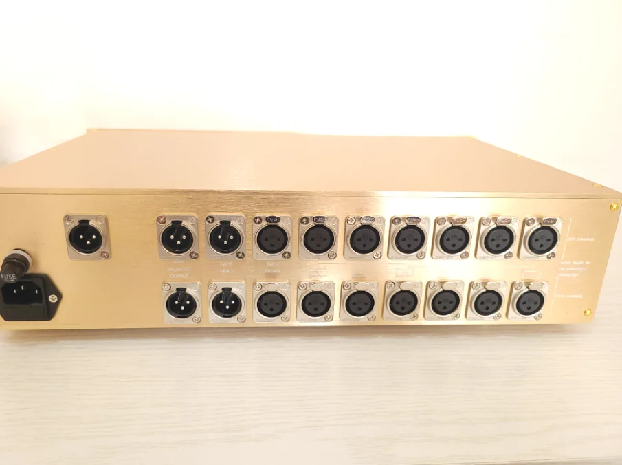 New 1:1 Copy FM266 preamplifier: fully balanced remote control