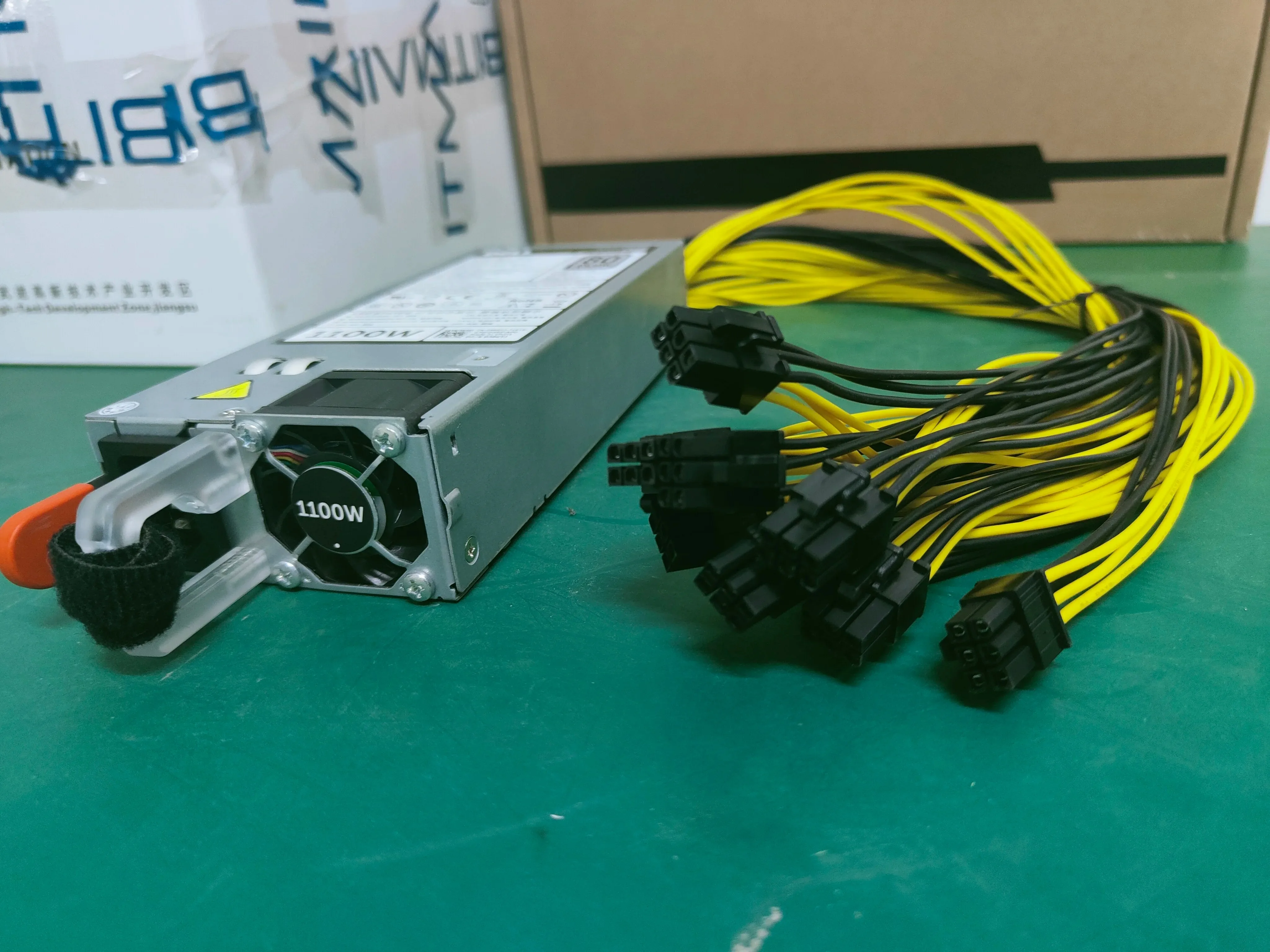 Alimentation électrique 1100W Miner serveur PSU adapté pour Goldshell Mini Doge II/KA Box/SC Box II Box adapté pour Antminer L3 L3 ++ ASIC Miner