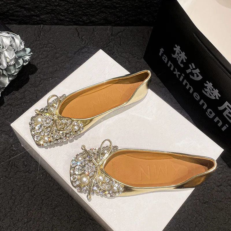 

Женские туфли на плоской подошве с кристаллами и бриллиантами, удобные лоферы на мягкой подошве, модные туфли без шнуровки для свадебной вечеринки