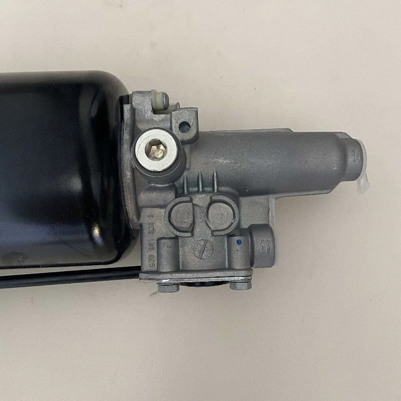 Original bus spare parts: clutch and power assist