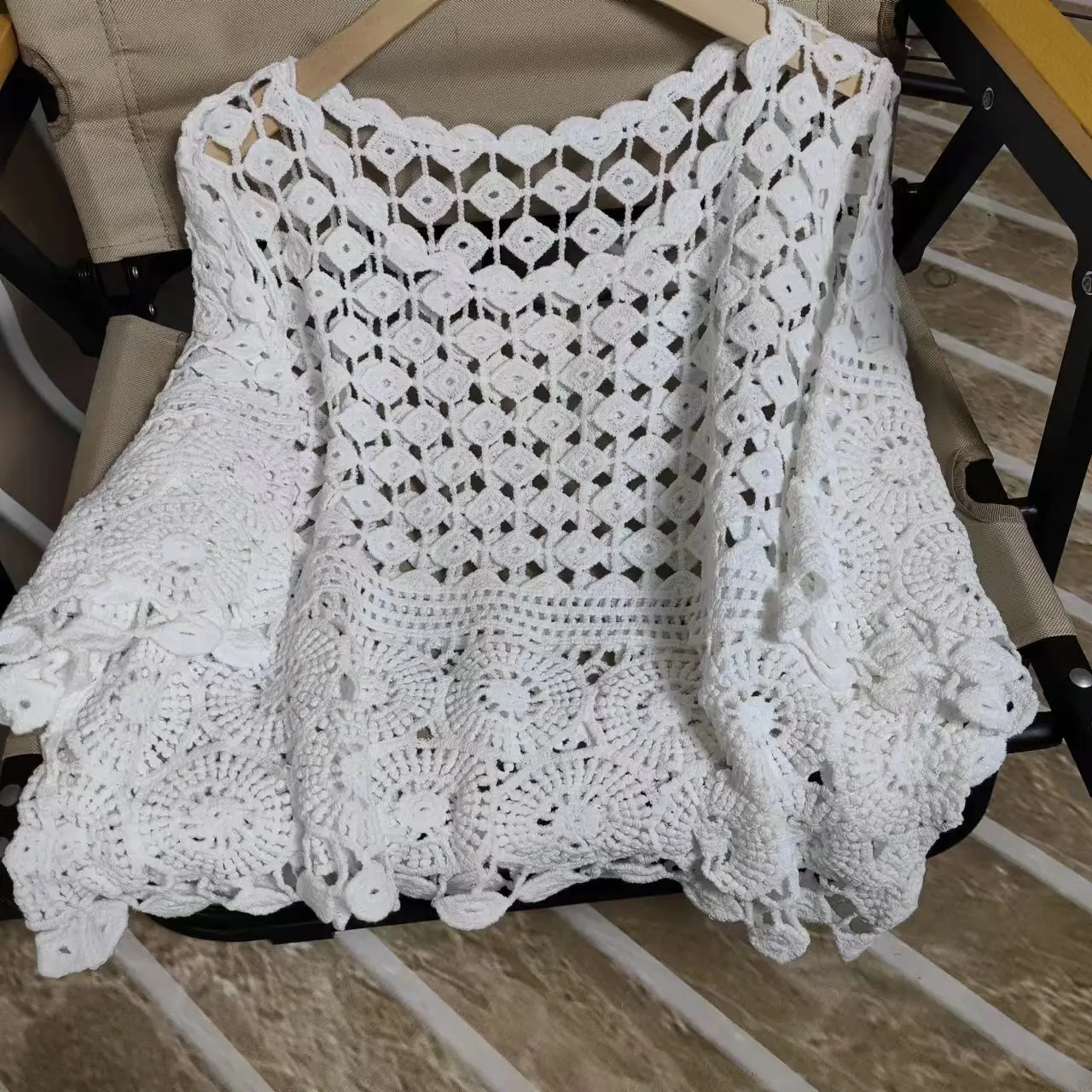 Knitted smock pullover hollowed out hook flower short women\'s pure air-conditioned shirt loose wool small shawl