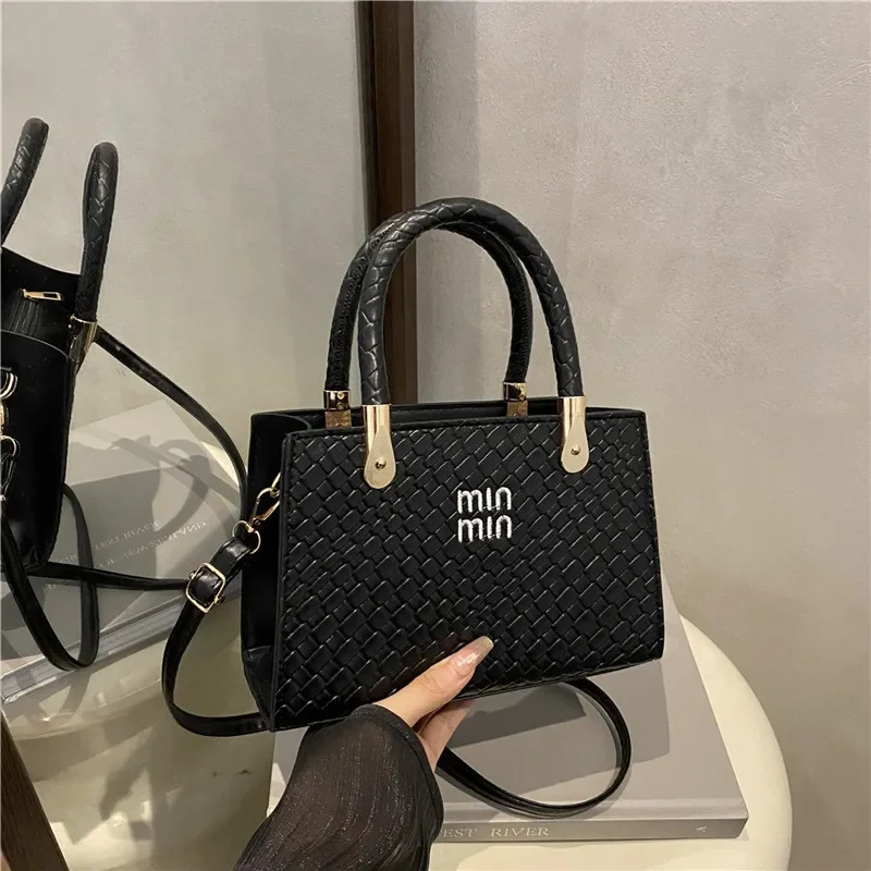 

2025 Minimalist Square Bag for Women, Elegant Solid Color Crossbody Purse, Versatile Commuter Bag for Work & Daily