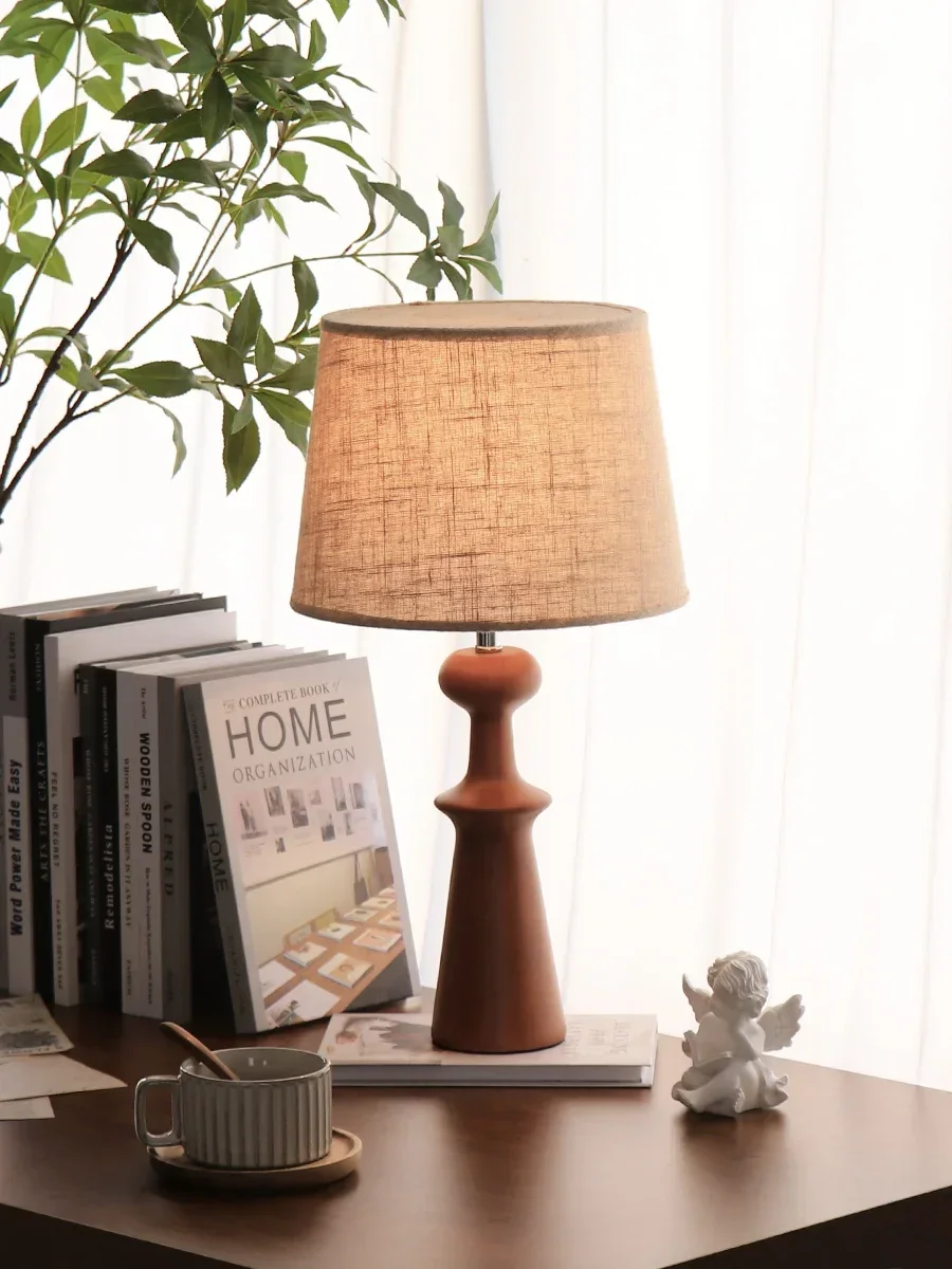 

French new high-end desk lamp log style American living room study bedroom simple decorative bedside lamp