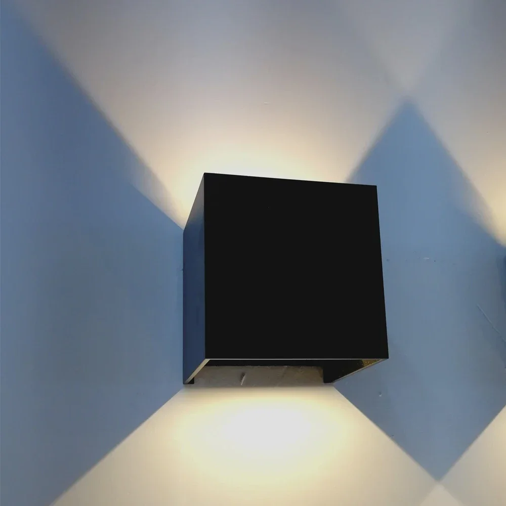 Lampada da parete a LED in alluminio Lampada da parete per interni IP65 impermeabile per esterni 6W Portico Luci da giardino Soggiorno Illuminazione per scale stradali