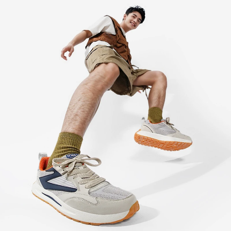 

Outdoor Men Shoes Are Breathable Comfortable Non Slip And Designed With A Height Increase That Balances Fashion And Practicality