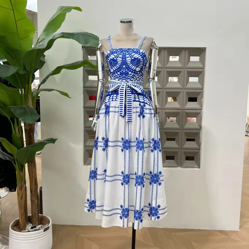 

Women's Y2K Summer Bohemian Aesthetic Floral Print Spaghetti Straps Fashion Sleeveless Casual A-line Long Cami Dress