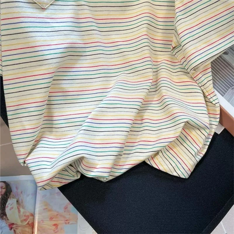 ルーズフィットレインボーストライプ半袖Tシャツ2300ポンドプラスサイズ韓国スタイル夏新着スリミングドーパミントップ