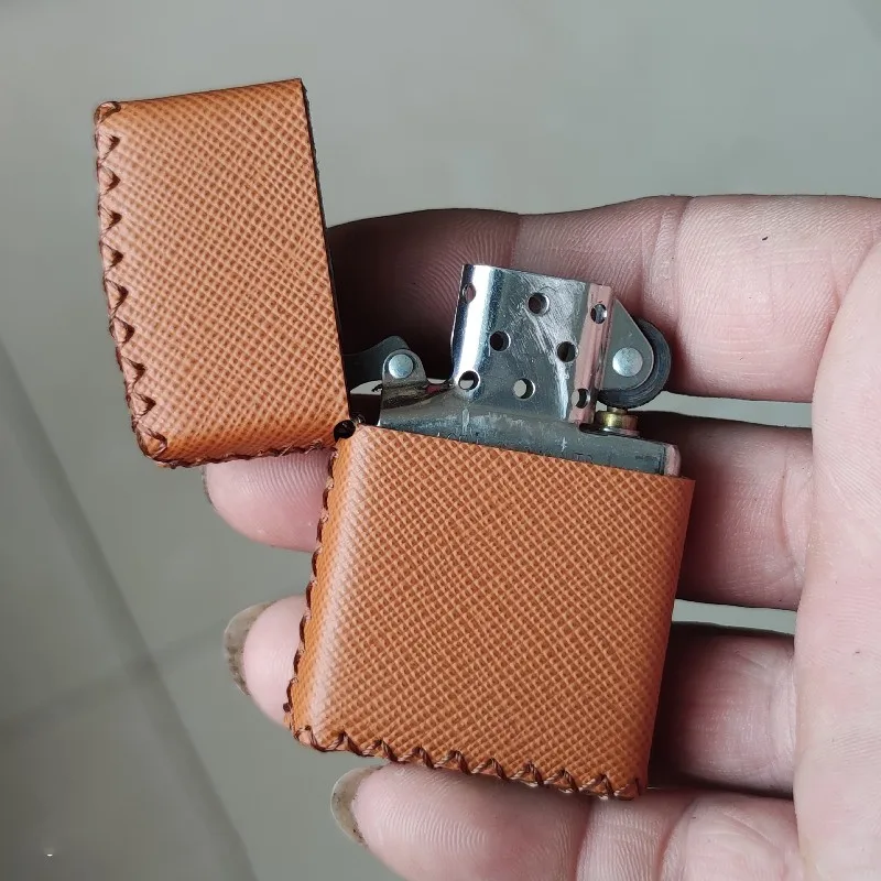 Genuine Leather Lighter Case Cowhide Custom Protective Sleeve Lighter Storage Belt Bag Handmade for Zipp Lighter Case