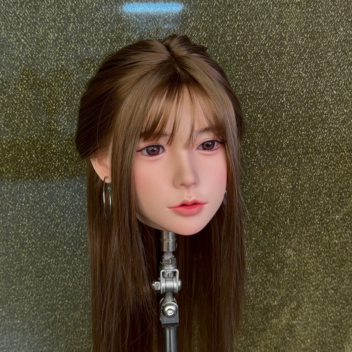 【Wonanii】Silicone Mannequin Head , Lifelike Eyes, Handmade Makeup, M16 Connector, Art Collection Prop, Bracket Excluded