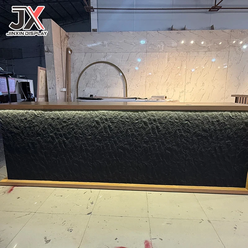 custom.Factory Customized Rectangular LED Lighting Shelves Display Cabinet Retail Shopping Mall Use Nightclub Furniture Bar