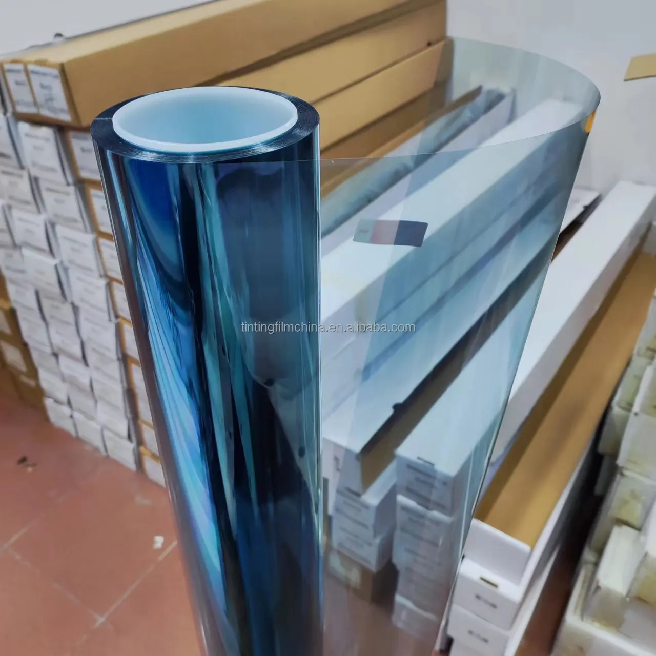 

Рулон тонировки окон Red Chameleon с клеем, гарантия 5 + год, тонирующая пленка для автомобиля с защитой от царапин для окон, защита от ультрафиолета и ИК-излучения