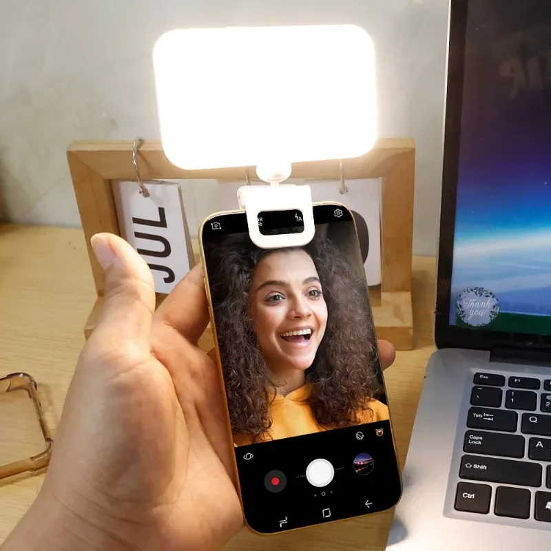 Portable Cell Phone Selfie Light USB Cable Rechargeable Clip Video Light 3 Light Modes Adjustable Lamp for Phone Tablet Laptop