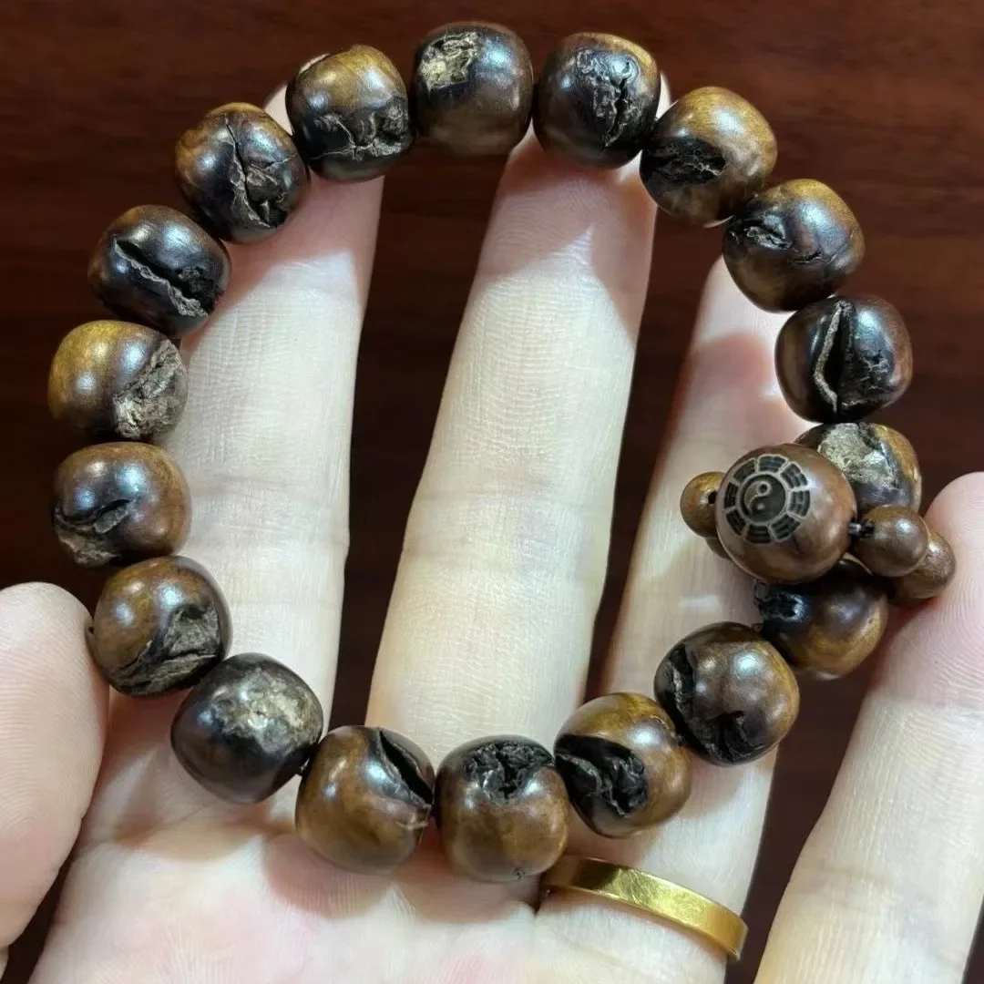 Natural Lightning Strike Jujube Wood Bracelet Full Thunder Hundred Years Old Tree Log Beaded Pendant Jujube Wooden Hand String