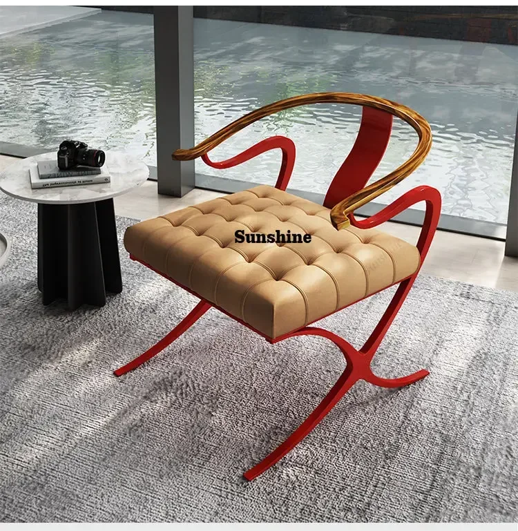 Taishi chair light luxury living room rest hotel villa solid wood cloud crane red silk chair T*