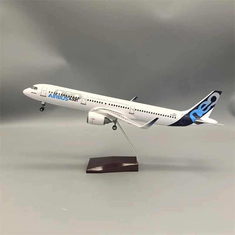 

Масштабная модель самолета 1:160 Airbus A321neo Прототип авиакомпании со светом и колесом, литая под давлением смола, коллекция самолетов, игрушка-дисплей