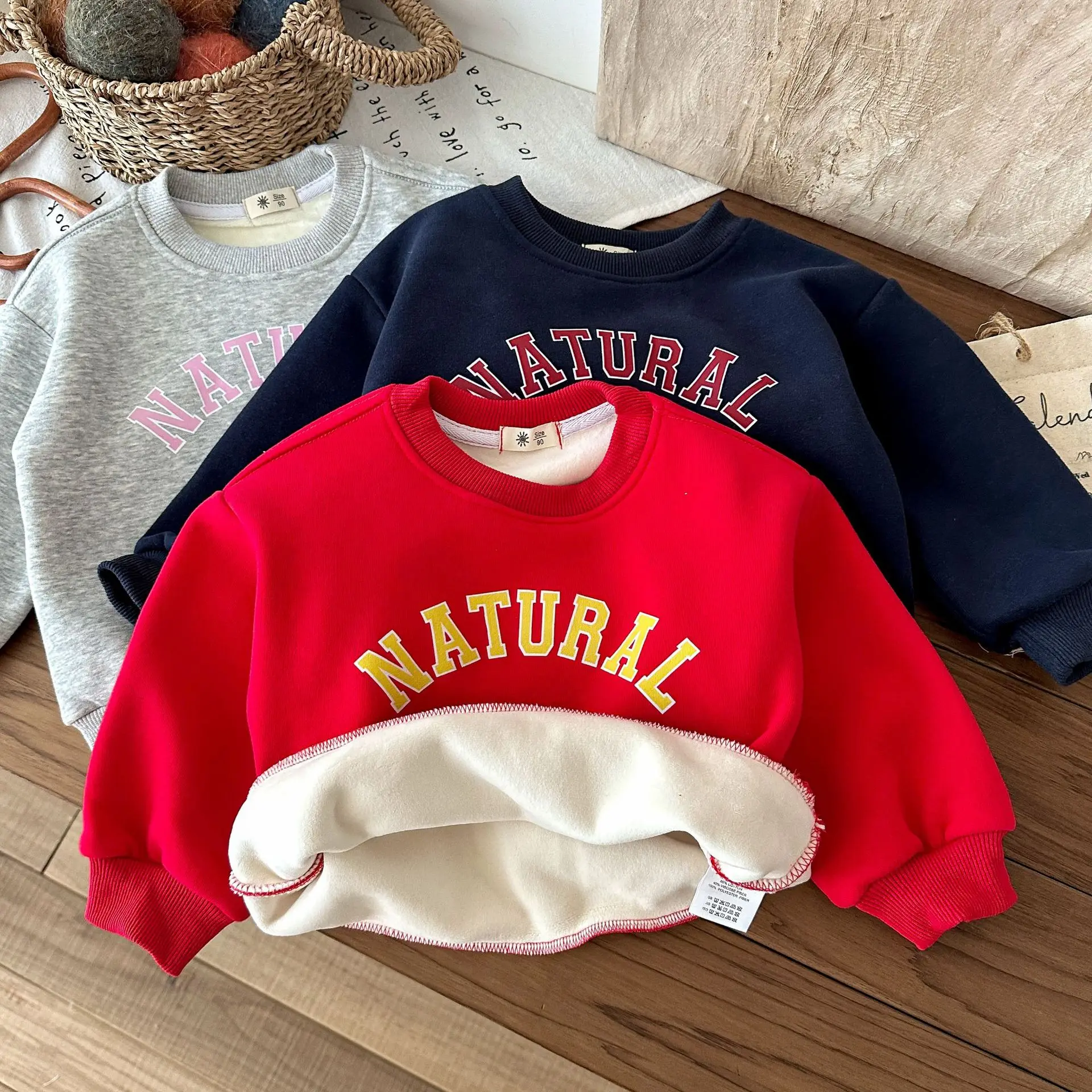 

2025 Winter New Children Plus Velvet Thick Letter Sweatshirt Baby Long Sleeve Casual Tops Boys Girls Fleece Pullover Kids Shirts