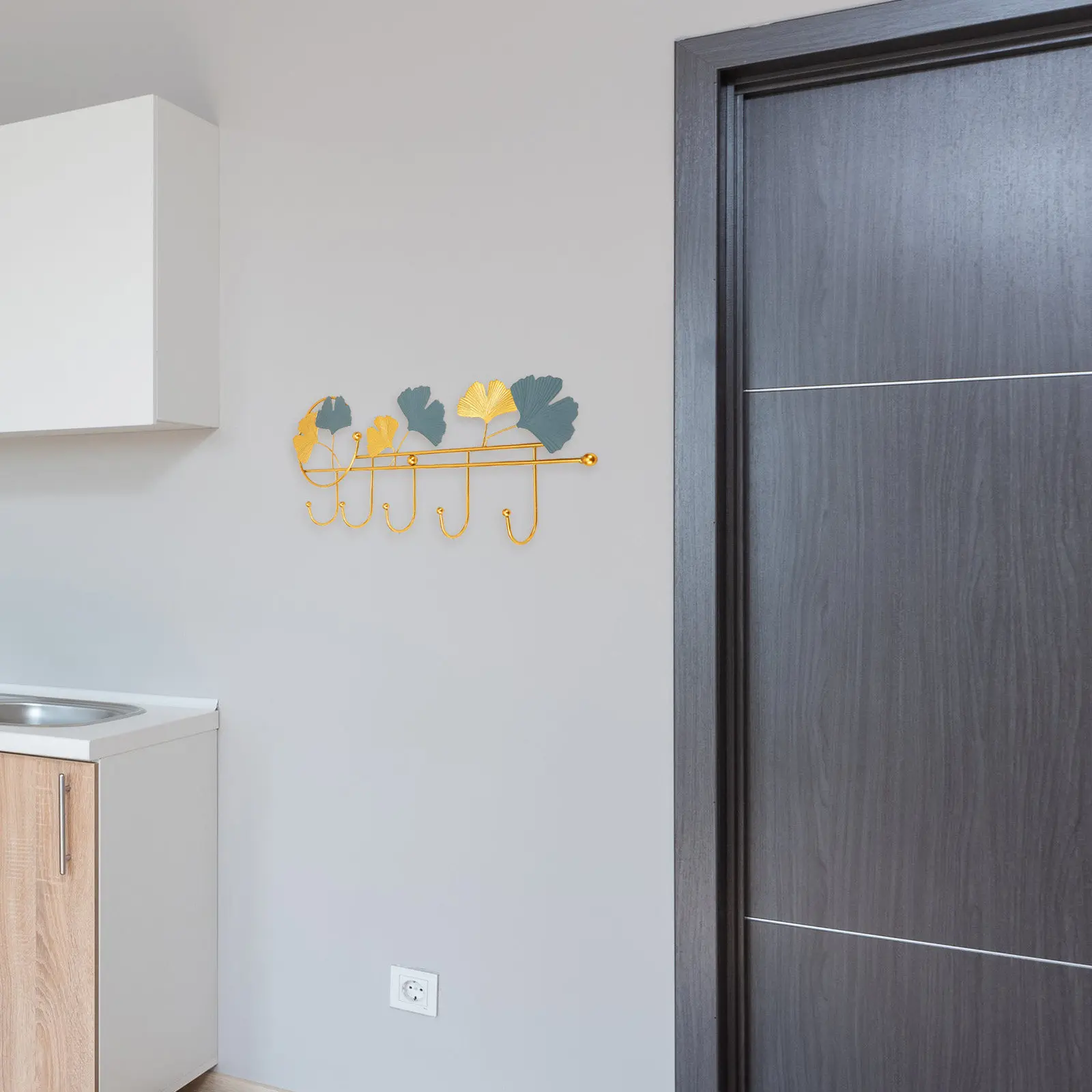Leaf Design Coat Rack 5 Hooks Wall Mounted Iron Coat Hat Towel Hook Wall Storage Rack for Home Bedroom Bathroom