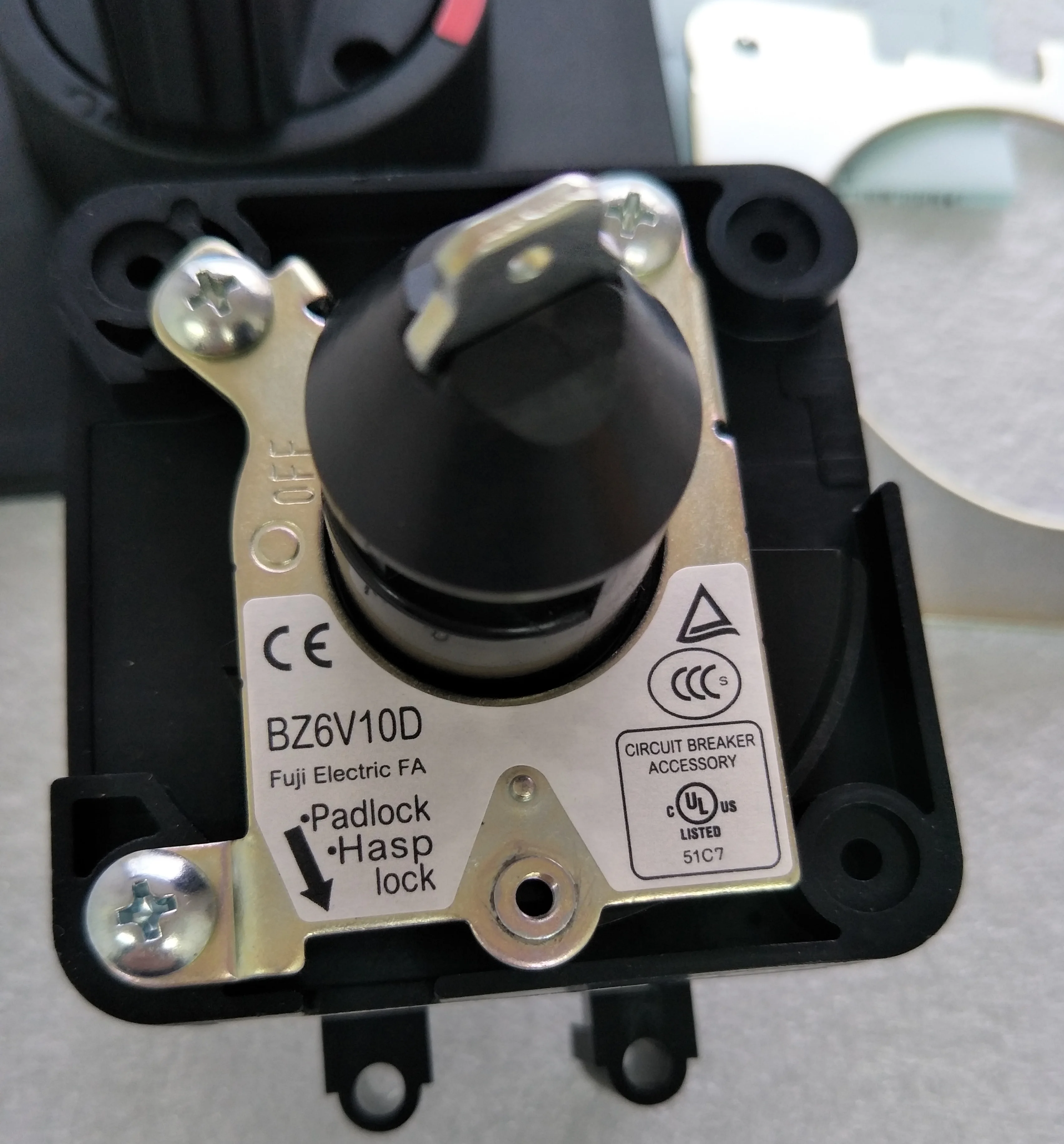 

Fuji circuit breaker switchgear external operating handle BZ6N10D BZ6V10D