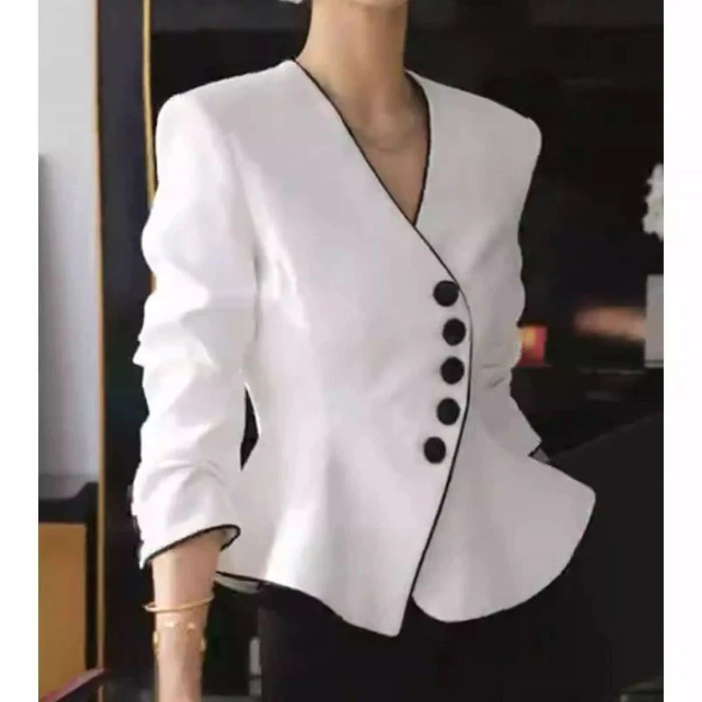 Spring and Autumn 2026 new fashion casual slim slim V-neck hemming diagonal placket temperament simple nine-quarter sleeve shirt