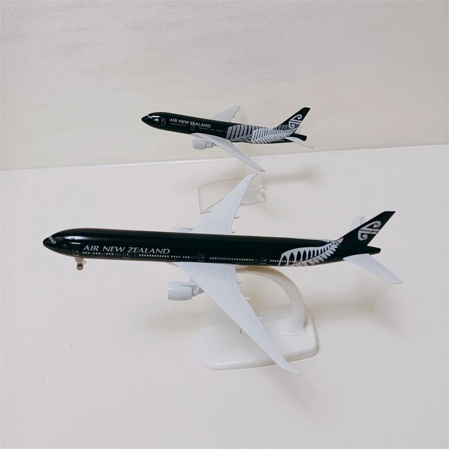 Black Air NEW ZEALAND Airlines Boeing 777 B777 Airways Diecast Airplane Model Plane Model Alloy Metal Aircraft Kids Gifts