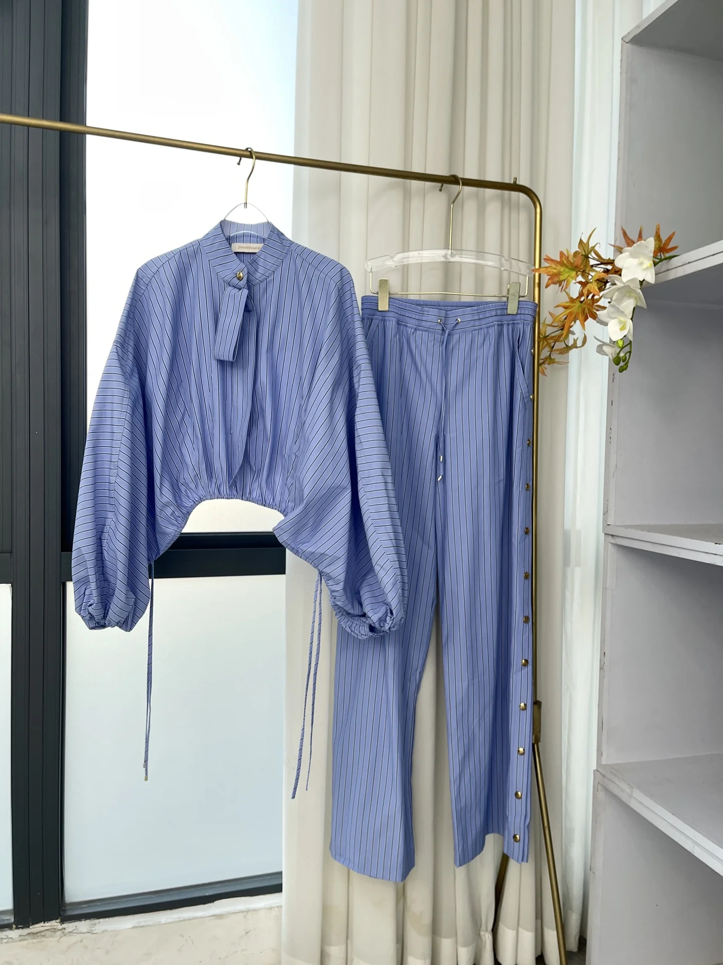 

Комплект блузки с длинными рукавами и складками в синюю полоску, комплект из топа и брюк, новинка 2025 года