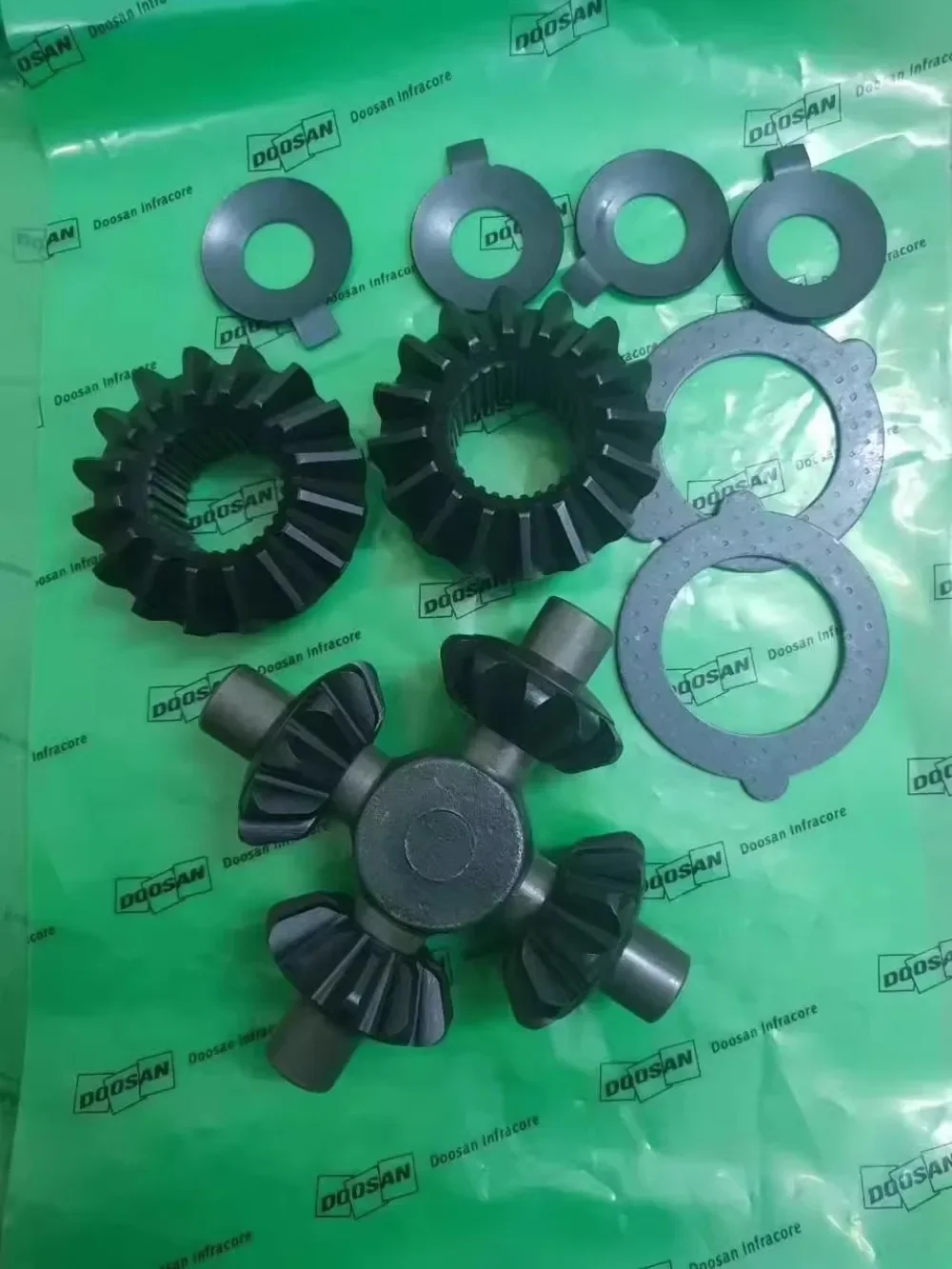 Excavator R1400 DX150-7 210-7/9 Differential Assembly, Gear Repair Kit