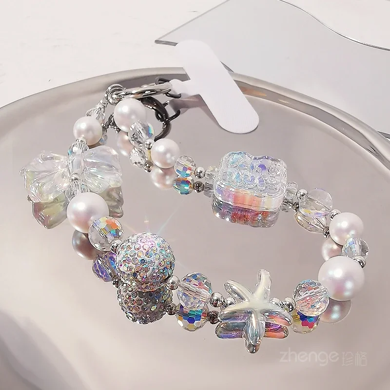 

Женский кулон-цепочка с бусинами