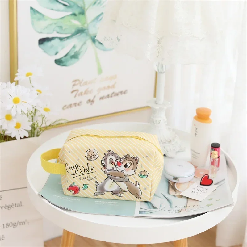 Bolsa de maquillaje de gran capacidad para niñas, bolsa de almacenamiento multifuncional de dibujos animados de Disney, Stitch, Serie de princesas