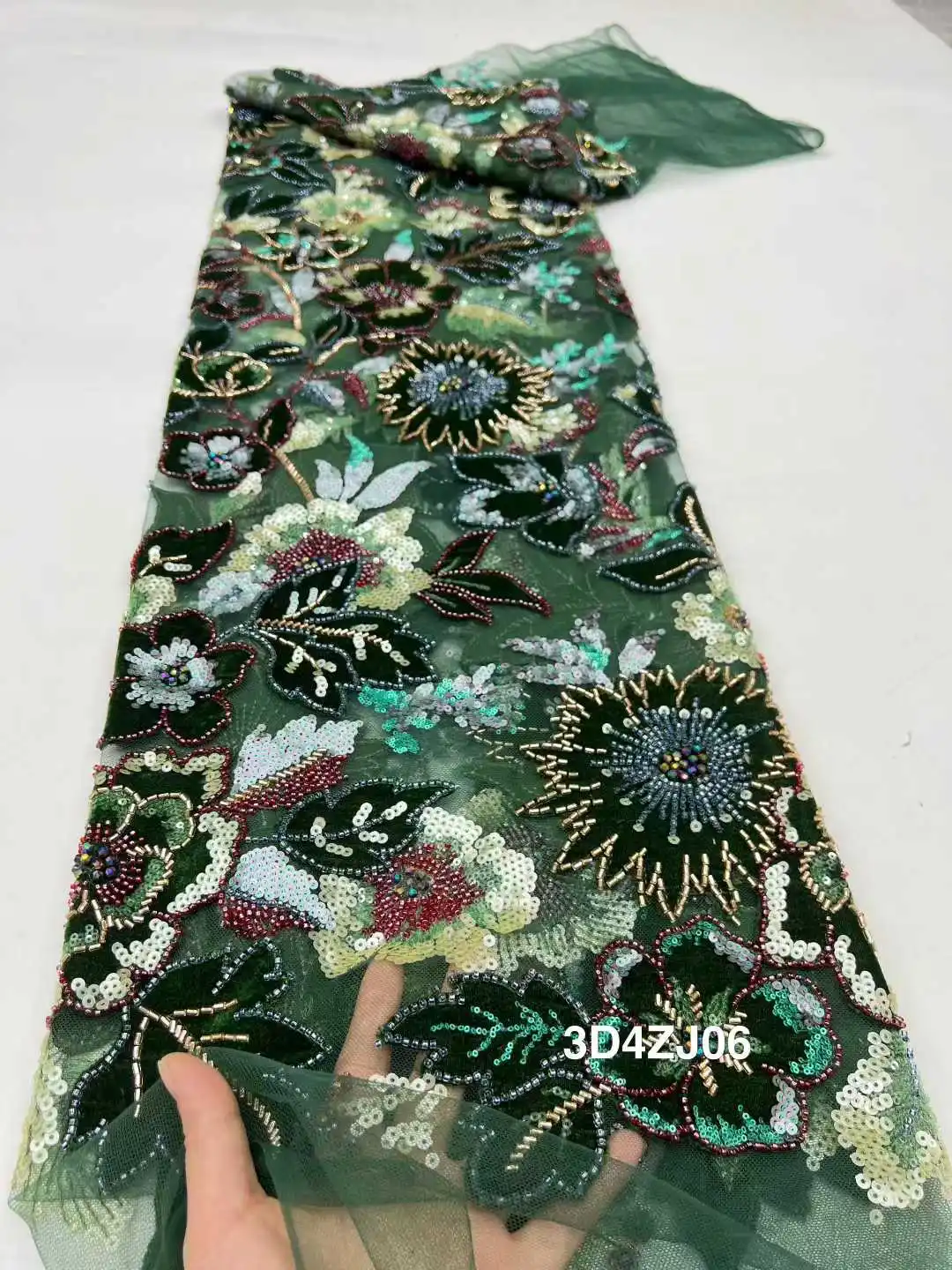 New Design High Quality 2025 African Nigerian Tulle Lace Fabric Beaded Embroidery Party Dress Sequins Velvet French For Sewing