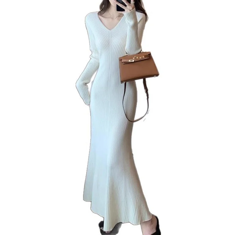 Vestido de malha feminino, outono e inverno, novo estilo suave, suéter de camada de base elegante, vestido bodycon