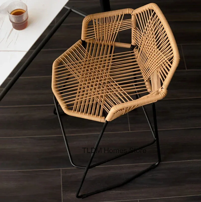 Taburetes de Bar nórdico, silla de Bar de ratán creativa, silla de ratán, sillón trasero, silla de balcón al aire libre, taburete de Bar minimalista moderno de hierro Jj