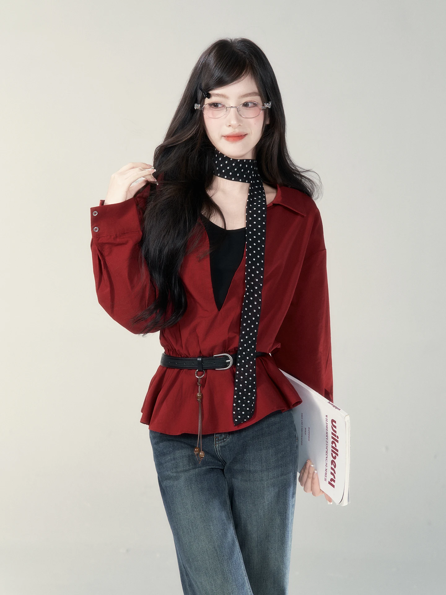 

Elegant Fake Two-Piece Shirt Women's Fashion Spring 2026 Breathable Skin-Friendly French Style Pure Color Loose Fit Top