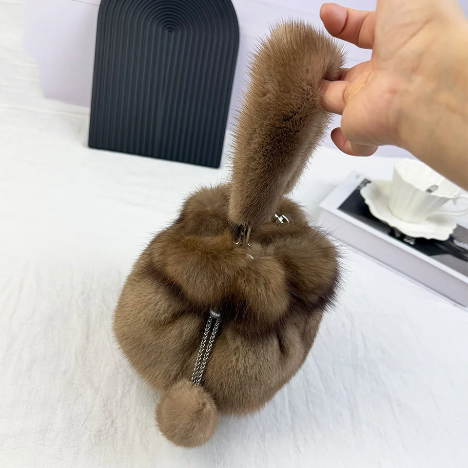 Luxury Mink Fur Tote Bag Women's Handbag Plush Furry Drawstring Bag Designer Women's Bag for Stylish Accessories Bucket Bags