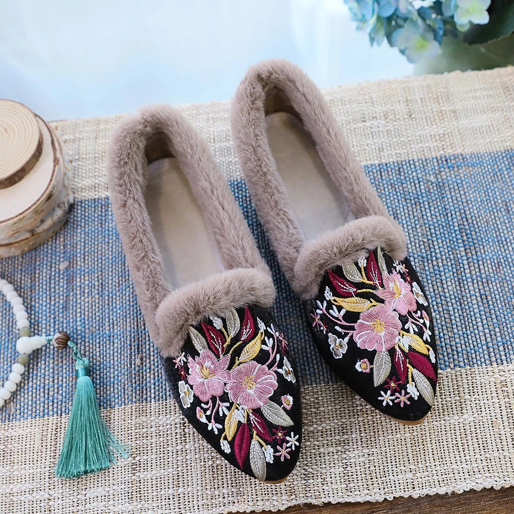 Veowalk Flowers Embroidered Women Slip on Warm Faux Fur Collar Flats, Winter Soft Velvet Cotton Pointy Toe Shoes Fashion Ballets