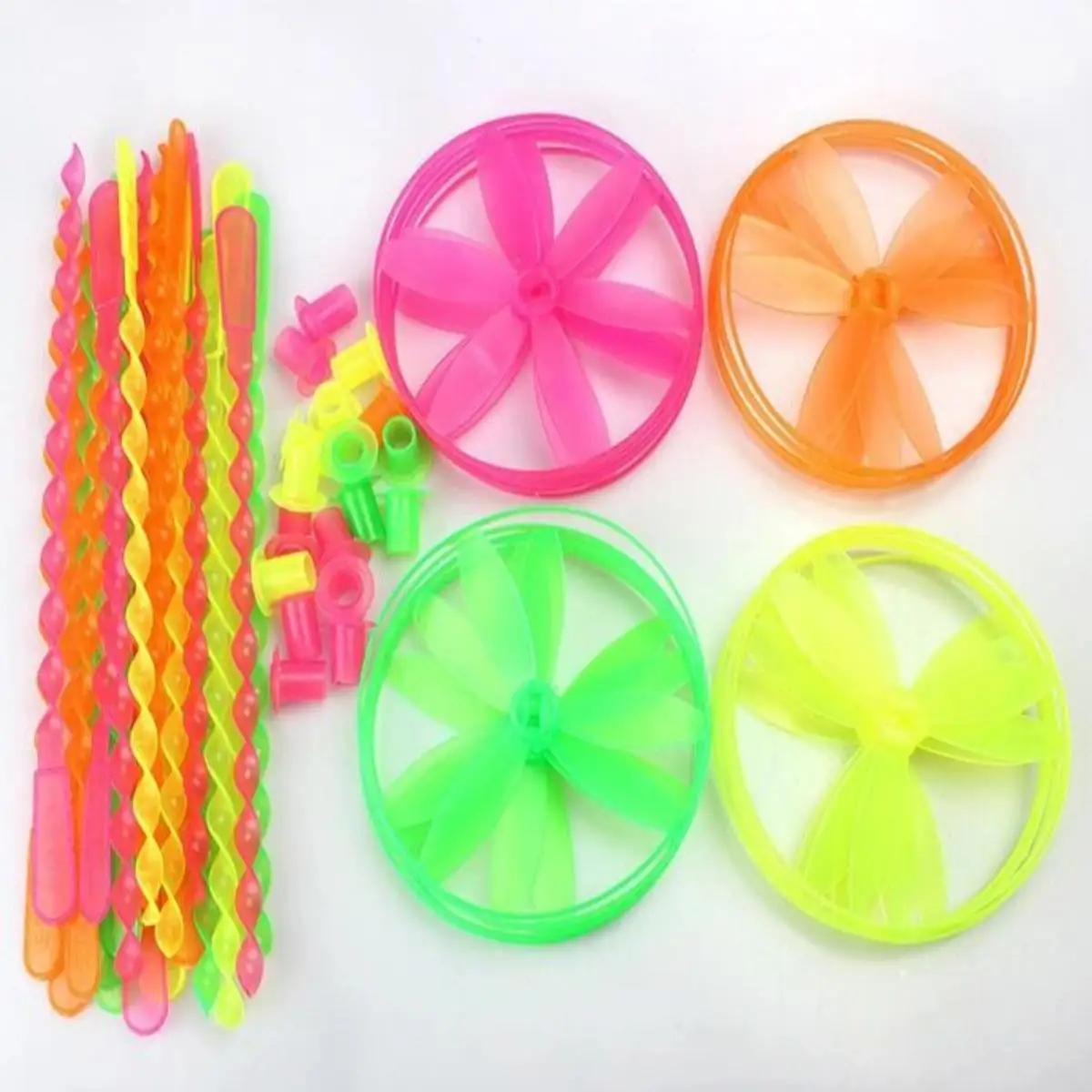 Este é um disco de fada empurrado à mão grande disco voador de volante, brinquedo infantil disco voador de plástico brinquedo esportivo de gramado ao ar livre