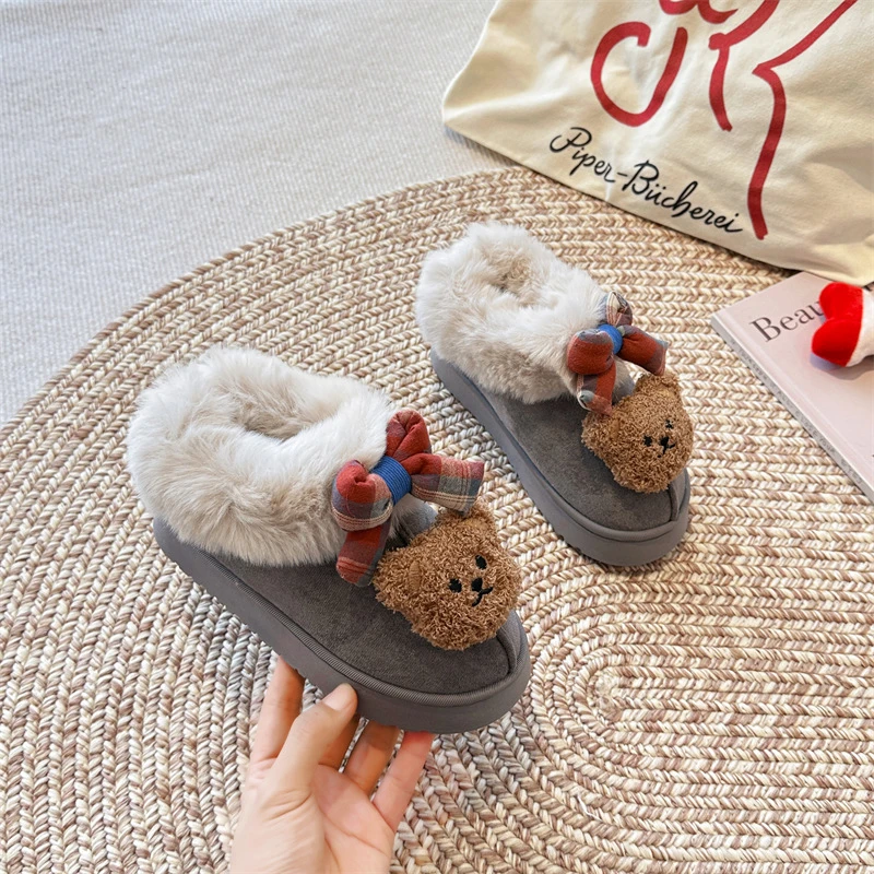 

2025 New Cute Fashion Children Plush Slippers Winter Cartoon Home Warm Non-Slip Slippers Cotton Cute Girls Indoor Slippers