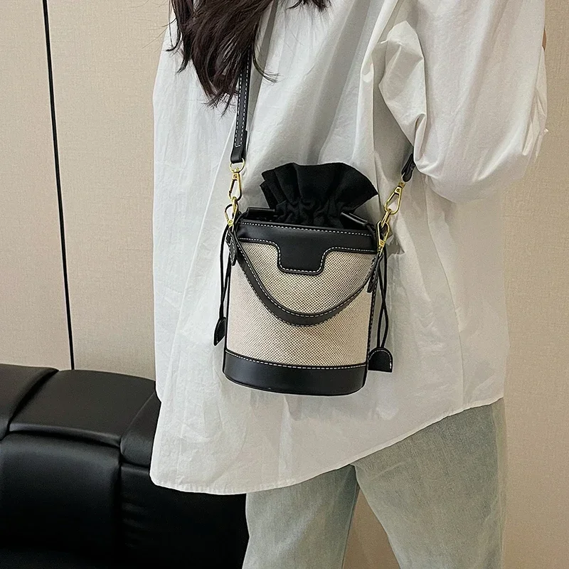 حقيبة كتف جلدية أنيقة للسيدات فاخرة، حقيبة يد عصرية راقية، حقيبة كروس أنيقة يومية #4