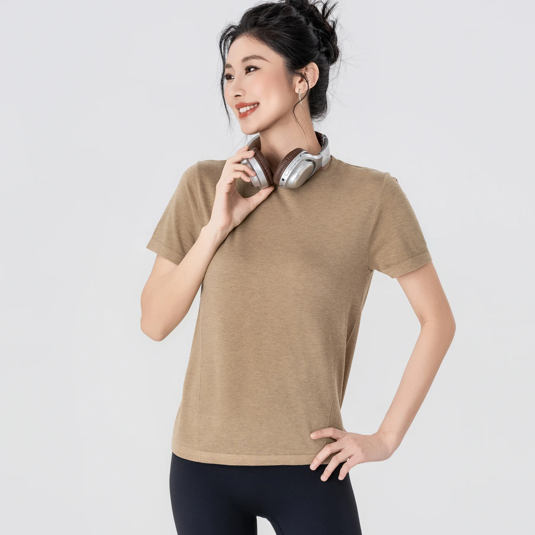 

Quick-dry Women Solid Color Short Sleeve Elastic Breathable T-shirt Outdoor Sports Running Fitness Gym Workout Tops Ropa Mujer