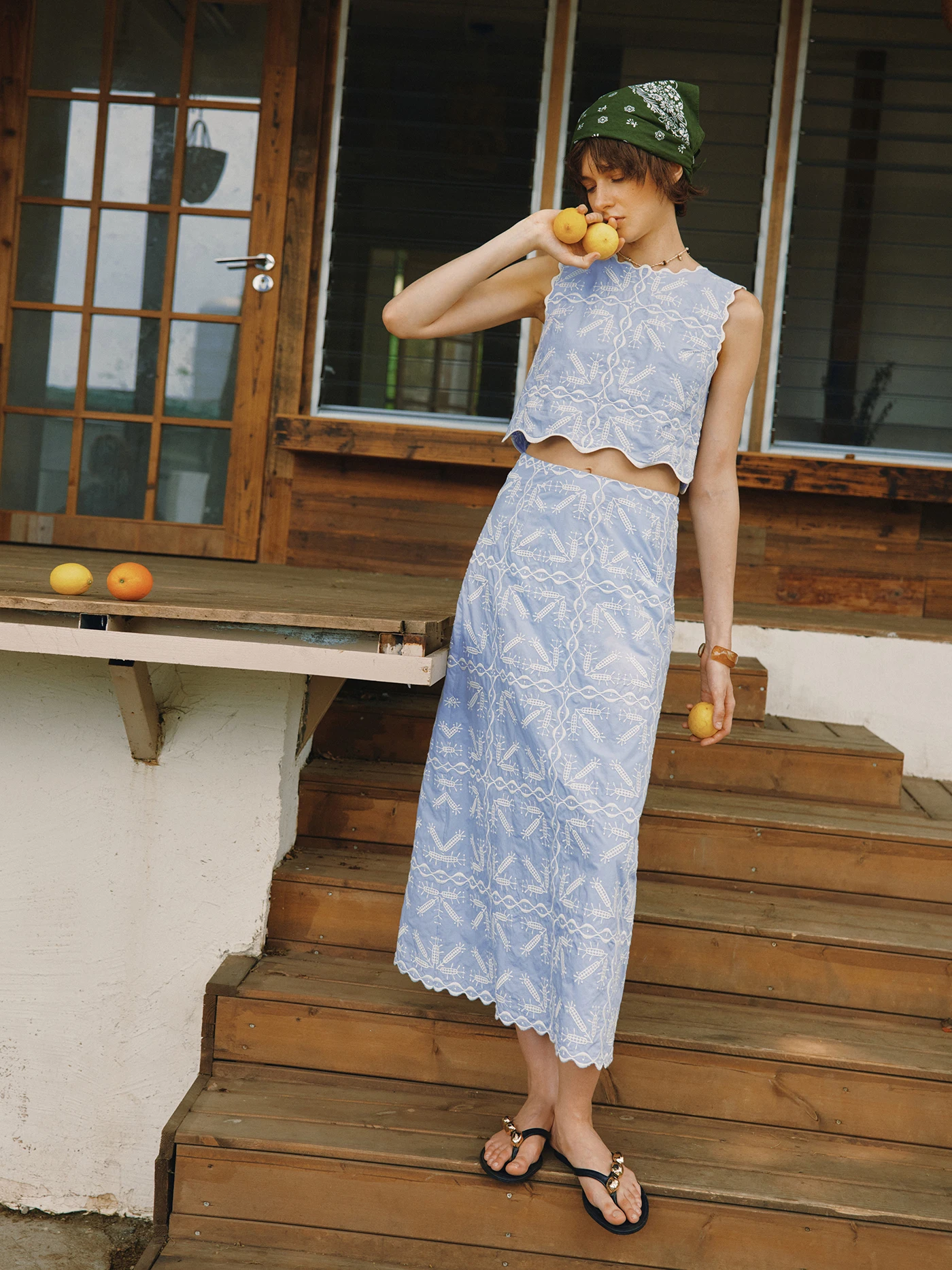 

Premium Combed Cotton Embroidered Set A-Line Skirt High Waist Wave Collar Vest Two-Piece Women's Fashion Spring Outfit