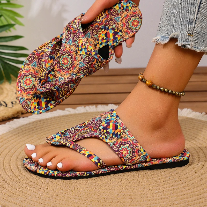 شباشب نسائية موضة جديدة 2025 صنادل مريحة مفتوحة من الأمام أحذية شاطئ خارجية منزلقة غير رسمية شرائح نسائية Zapatos De Mujer #3