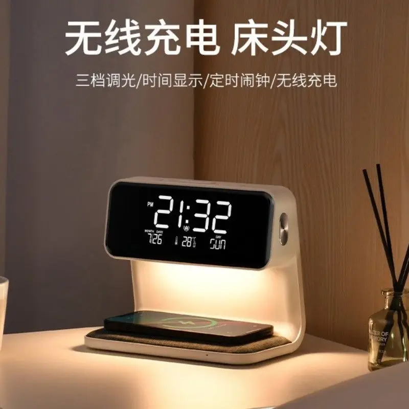 Criativo três-em-um quarto moda relógio luz noturna carregador sem fio 15w carregamento rápido luz ambiente de cabeceira