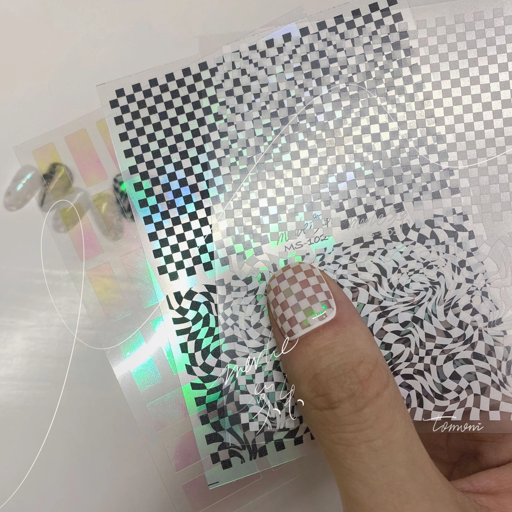 

Самоклеящиеся 3D наклейки для дизайна ногтей в клетку