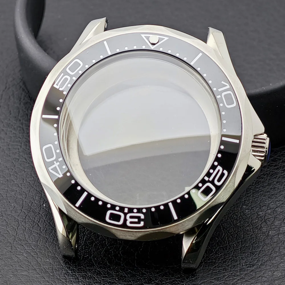 42mm High Quality Men's Mechanical Watch Case Suitable for NH-35-36 Movements Suitable for 31.7mm Dial C3 Luminous Assembled