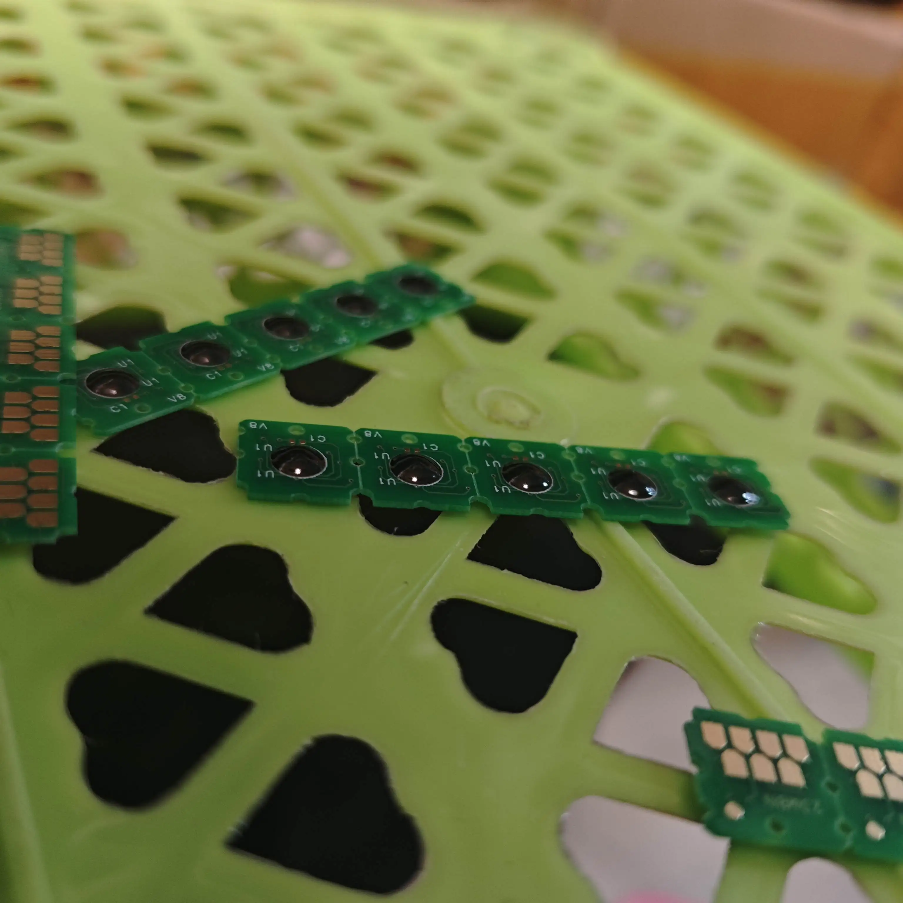 

SC23MB S2101 F-170 F-150 Compatible Maintenance Tank Chip For Epson SureColor F170 F100 F130 F150 F160 Printer Waste Ink Box