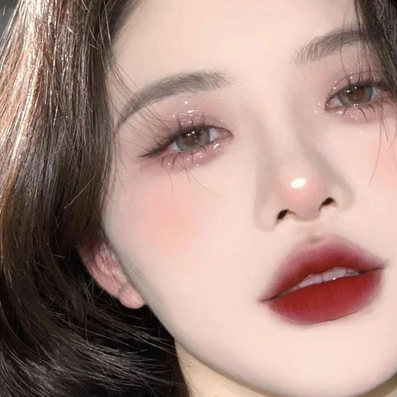 DIKALU Evening Cherry Dance Eyeshadow Tray 20 Color Large Plate Pearl Matte Bright Milk Tea Color Affordable Spring