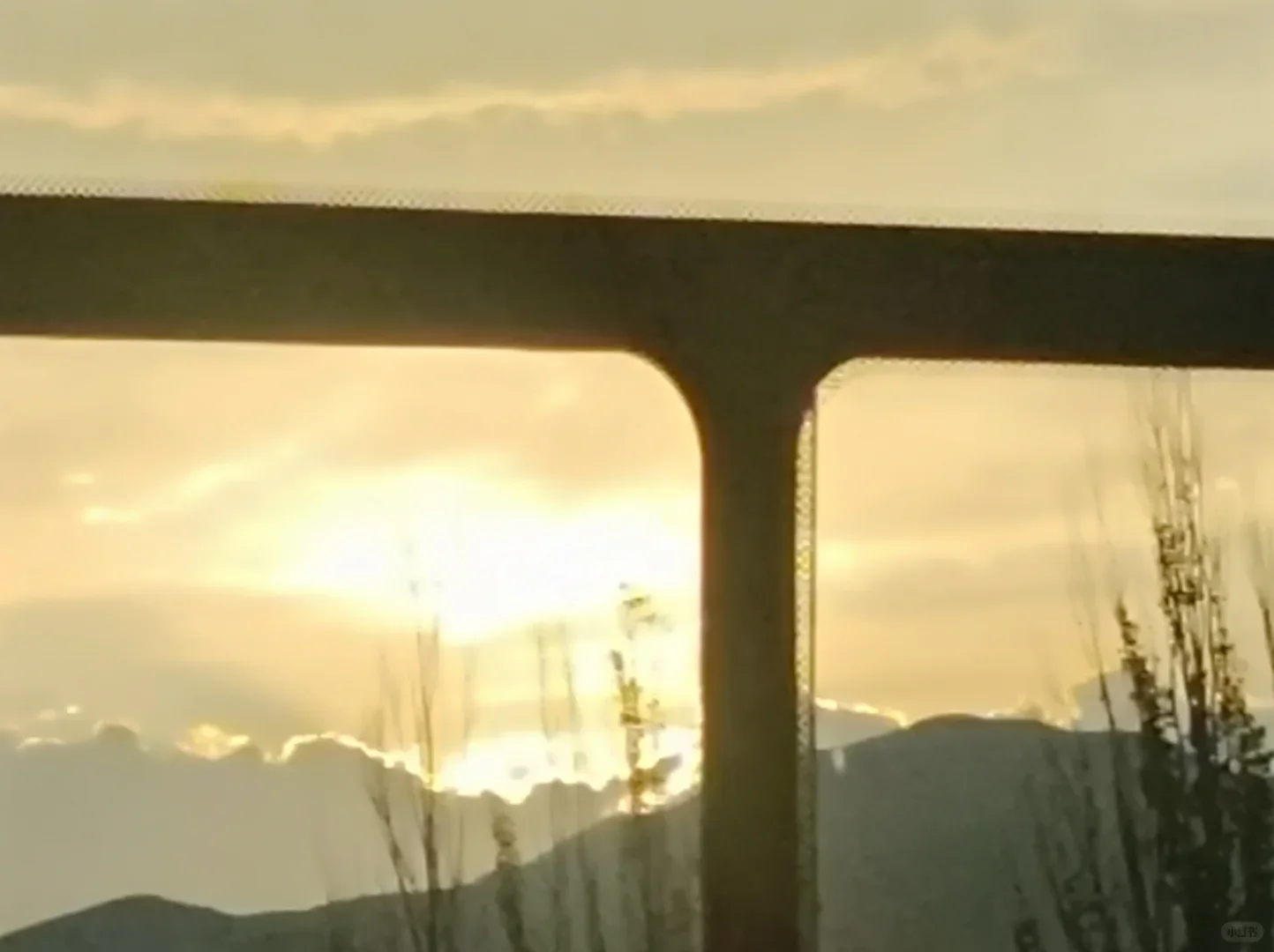 

Carplay Android 13 For Audi A8 D4 2011-2018 Car GPS Navigation Auto Stereo Headunit Multimedia Player 4G SIM Satnav