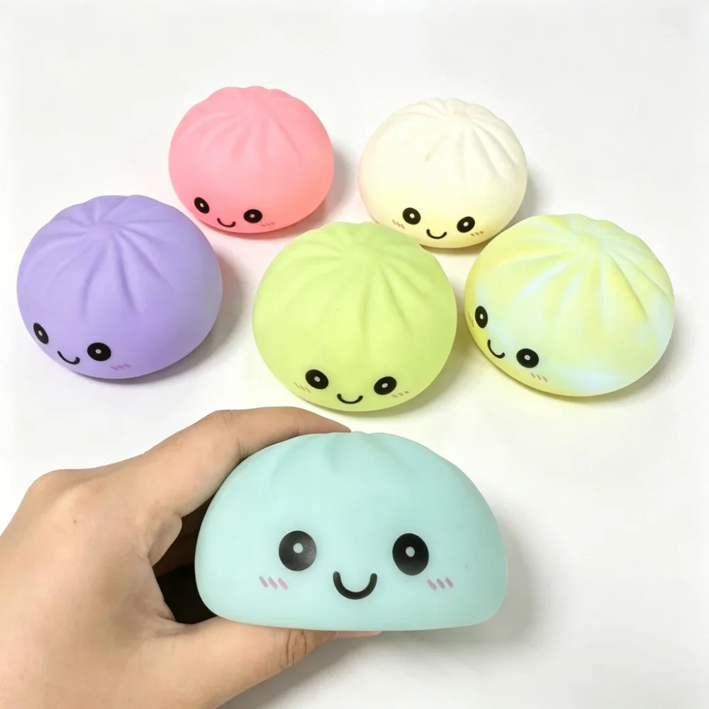 Leuchtender Bubble-Spitting-Steamed-Bun-Stressball: Realistisches Lebensmittel-Design, Ästhetisches Büro-Schreibtisch-Deko-Spielzeug zur Stresslinderung – Detail 16