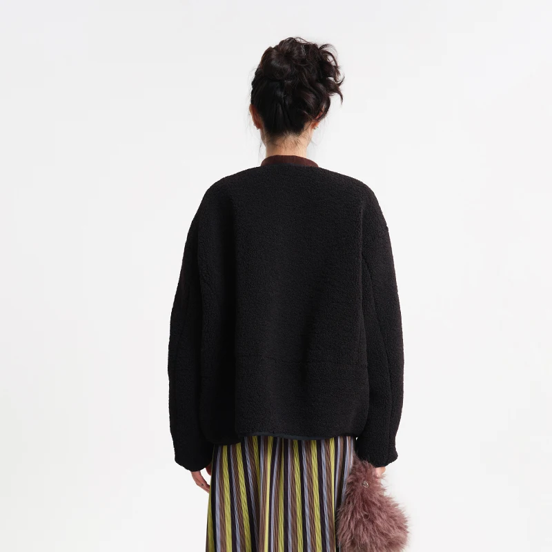 MOVEUP Long Sleeved V-Neck Plush Jacket Winter Contrasting Pockets Edging Closure Retro Fashion Jacket For Women 3EWD10706