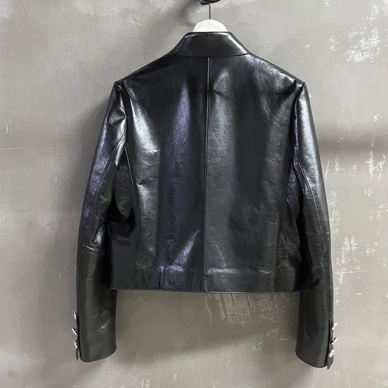 輸入シープスキン女性の本革ジャケット 2026 新しいダブルポケットスタンドカラー女性本革ショートジャケットコート